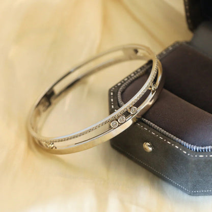 [Eternal jewelry]Move Romane Diamond Bangle Bracelet
