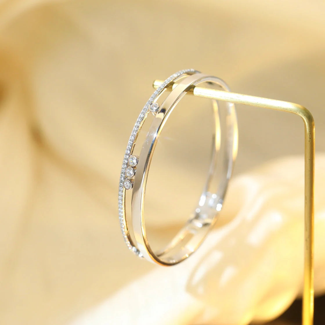 [Eternal jewelry]Move Romane Diamond Bangle Bracelet