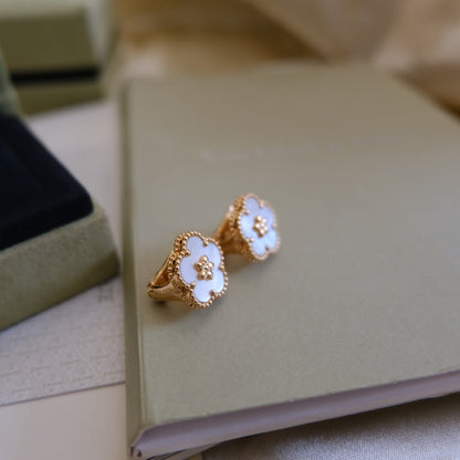 [Eternal Jewelry]LUCKY PINK GOLD WHITE MOP EARRINGS