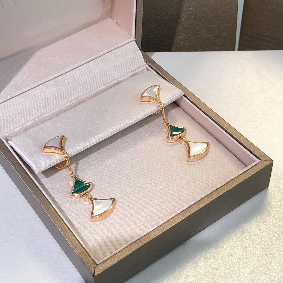 [Eternal Jewelry]DREAM EARRINGS 3 MOTIFS MALACHITE MOP PINK GOLD