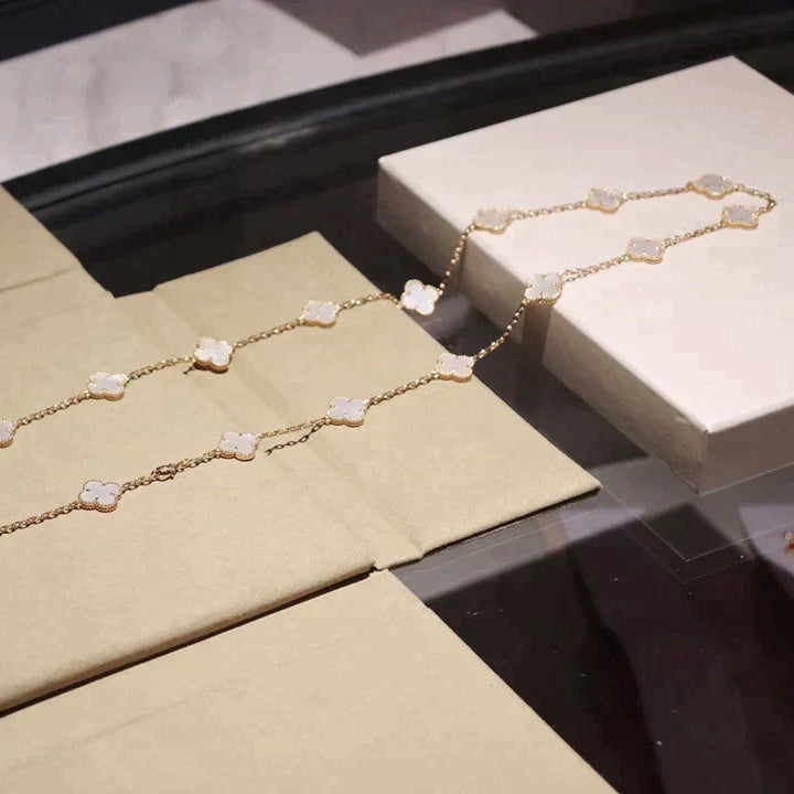 [Eternal Jewelry]CLOVER 20 MOTIFS WHITE MOP NECKLACE