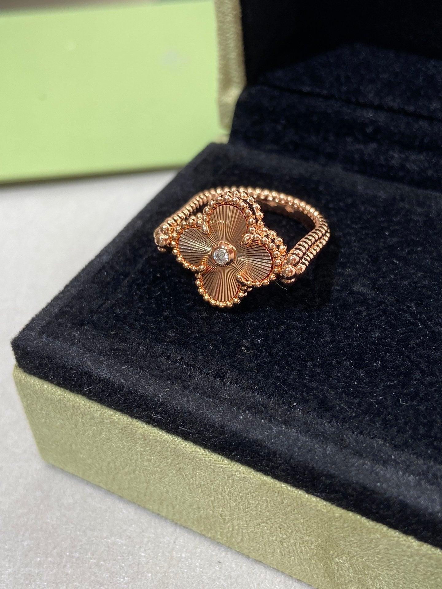 [Eternal Jewelry]CLOVER RIVERSIBLE ROSE GOLD RING