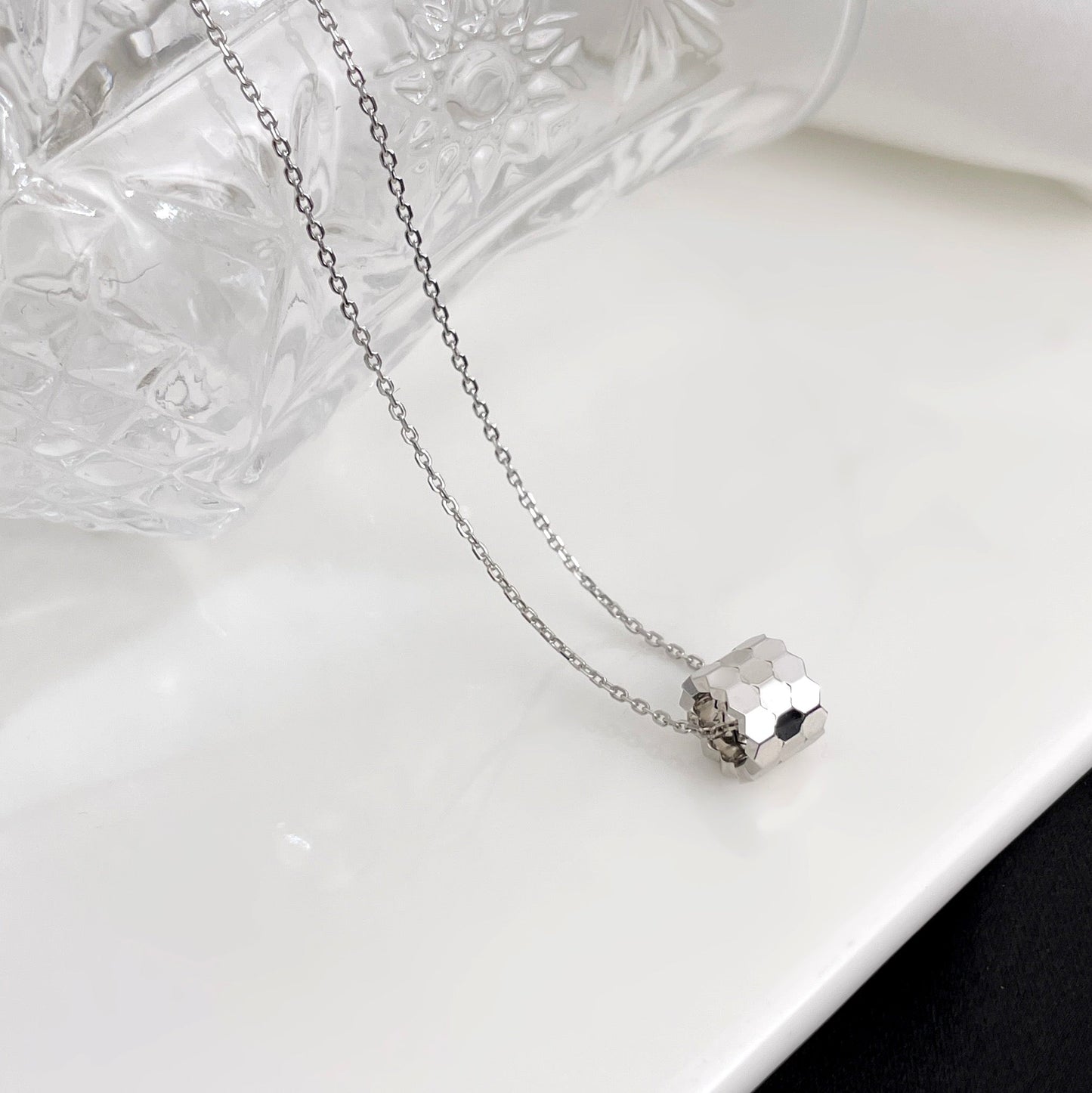 [Eternal Jewelry]BEE MINI NECKLACE