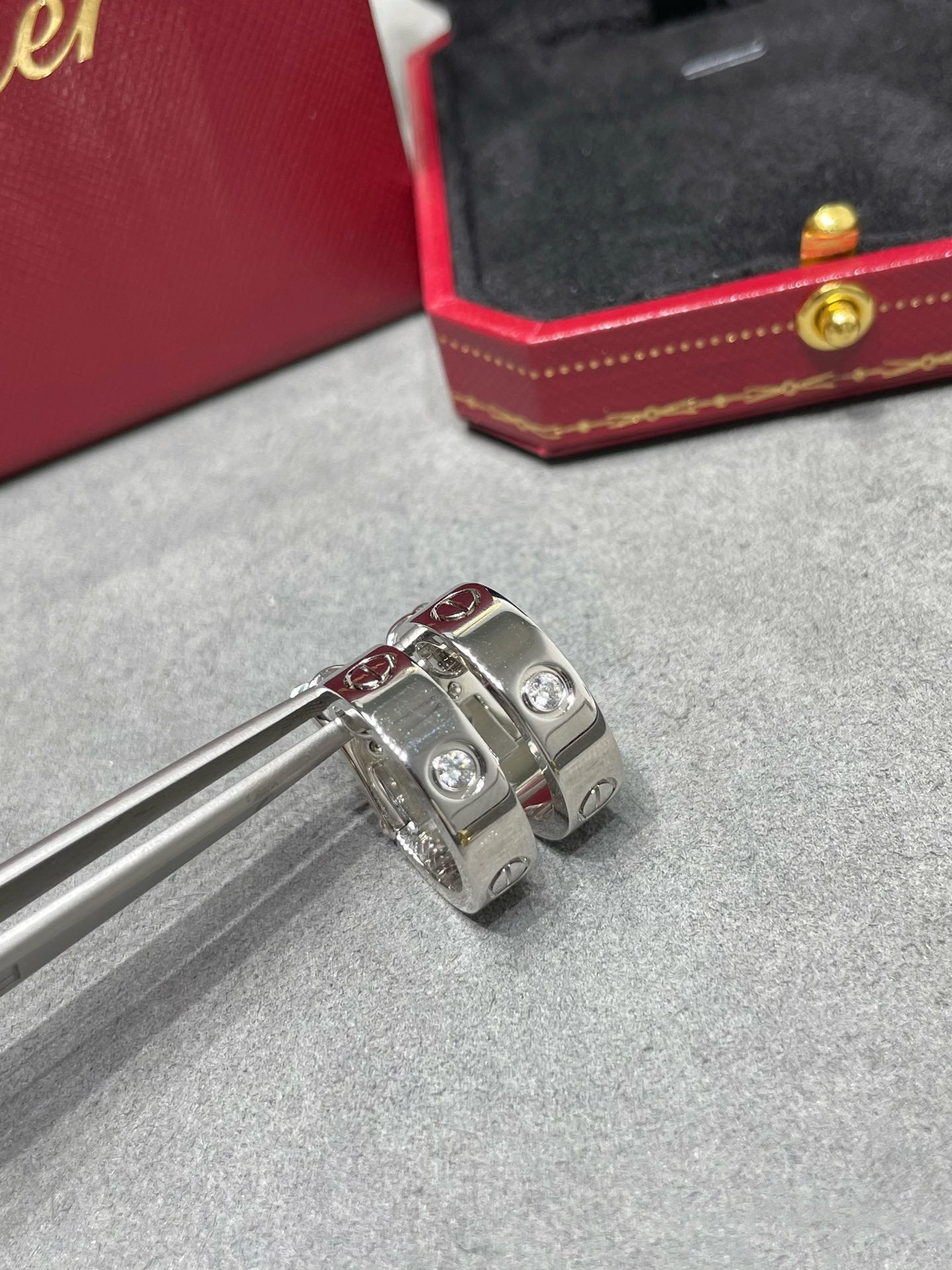 [Eternal Jewelry]LOVE 5.5MM 1 DIAMOND EARRINGS