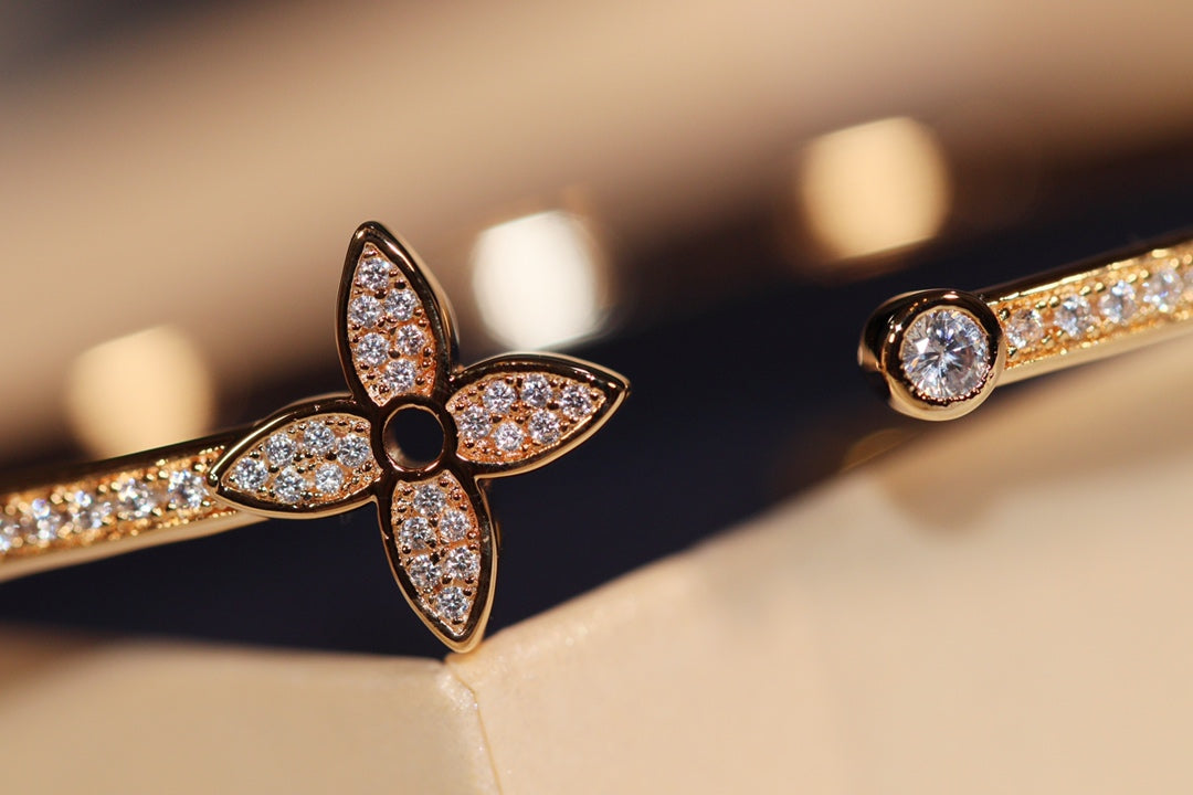 [Eternal Jewelry]IDYLLE GOLD OPEN BRACELET DIAMOND PAVED