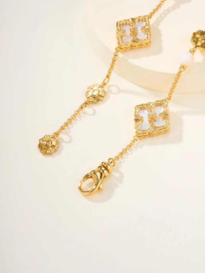 [Eternal jewelry]B.C.L ENAMELED Three-Flower Bracelet£¨Trumpet)