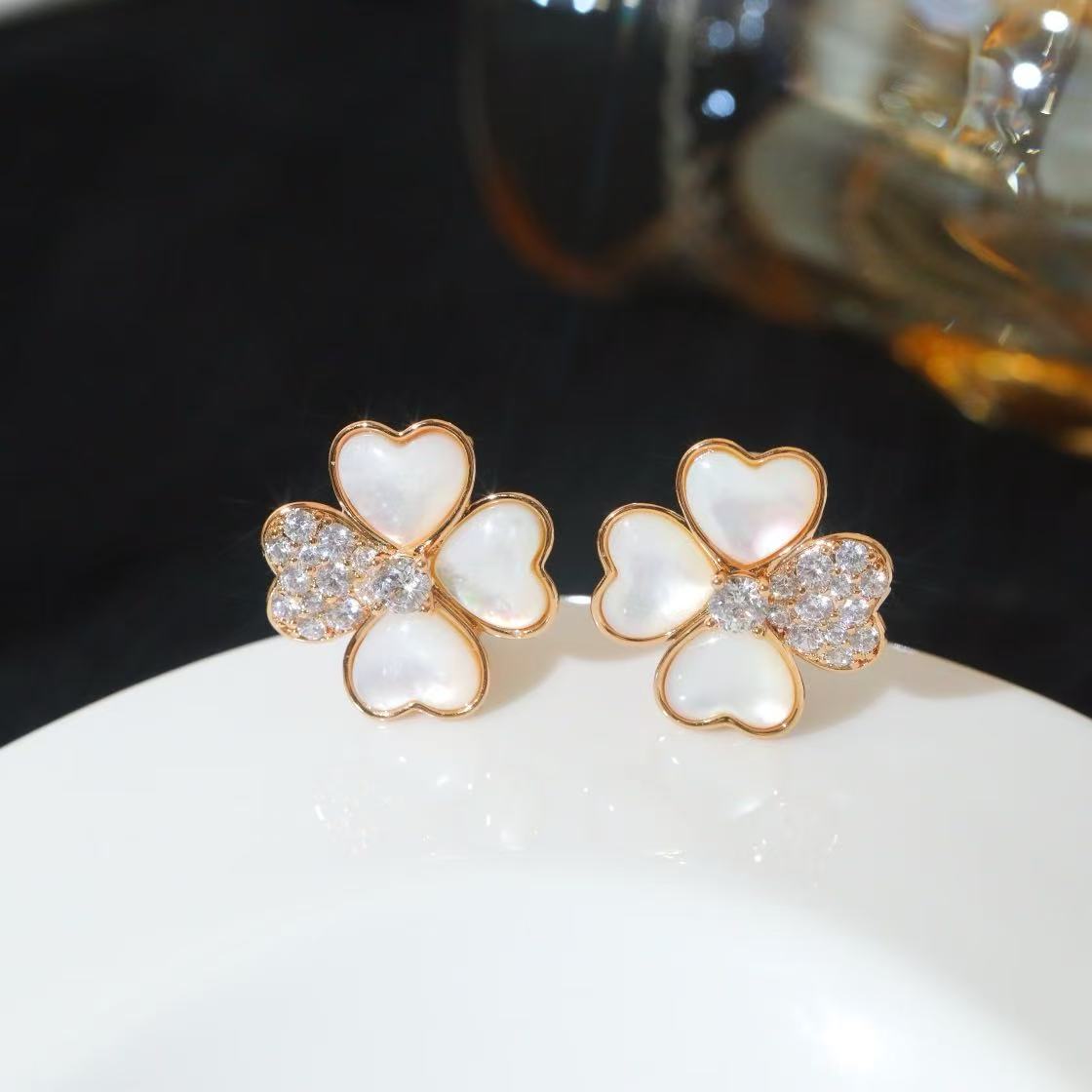 [Eternal Jewelry]FRIVOLE PINK GOLD FLOWER DIAMOND EARRINGS 2