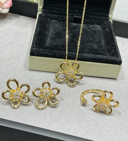 [Eternal jewelry] Flower Jewelry Set with Diamond Center