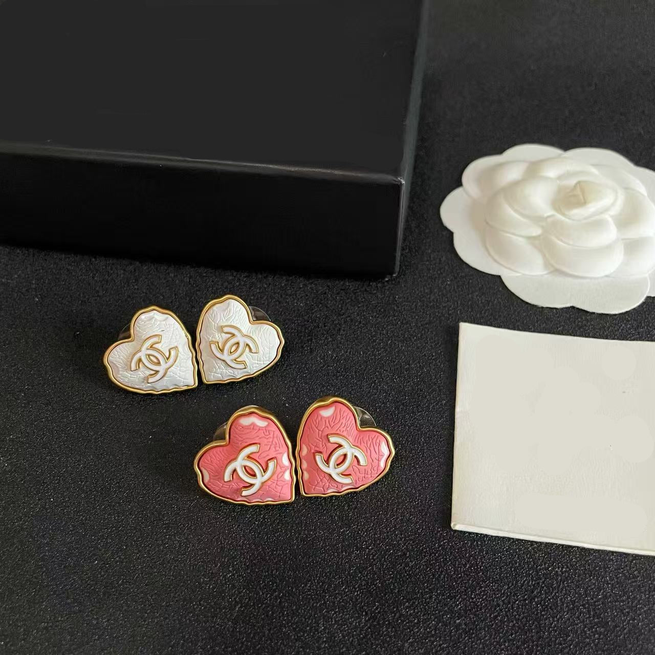 [Eternal jewelry] Heart-shaped Necklace & Earring Set