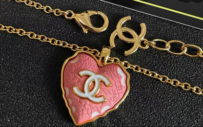 [Eternal jewelry] Heart-shaped Necklace & Earring Set