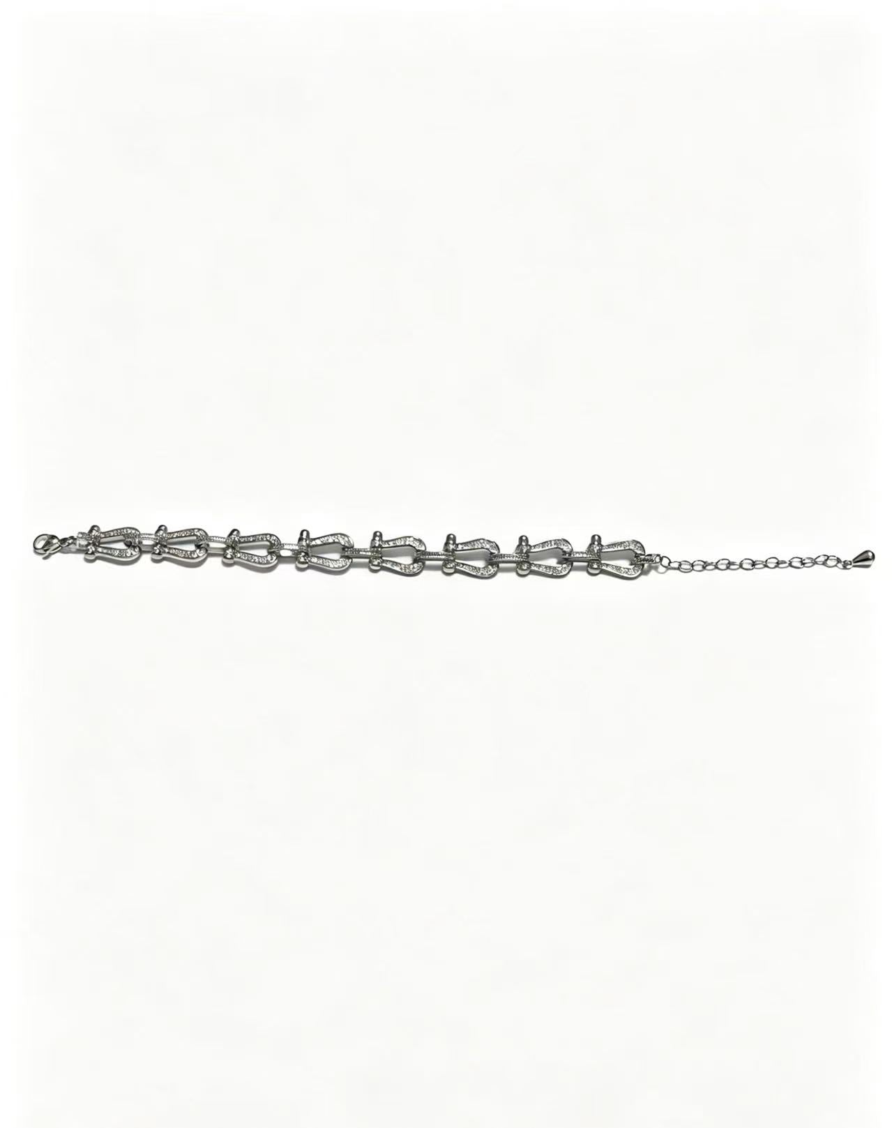 ¡®Eternal jewelryDiamond-studded Horseshoe Bracelet