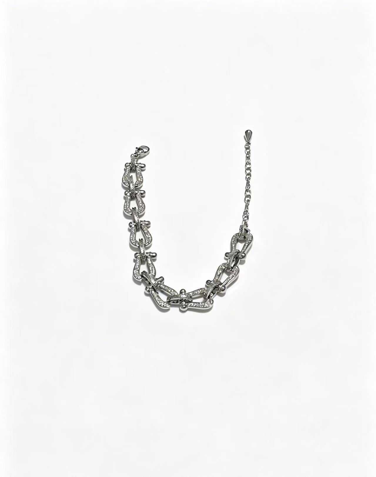 ¡®Eternal jewelryDiamond-studded Horseshoe Bracelet