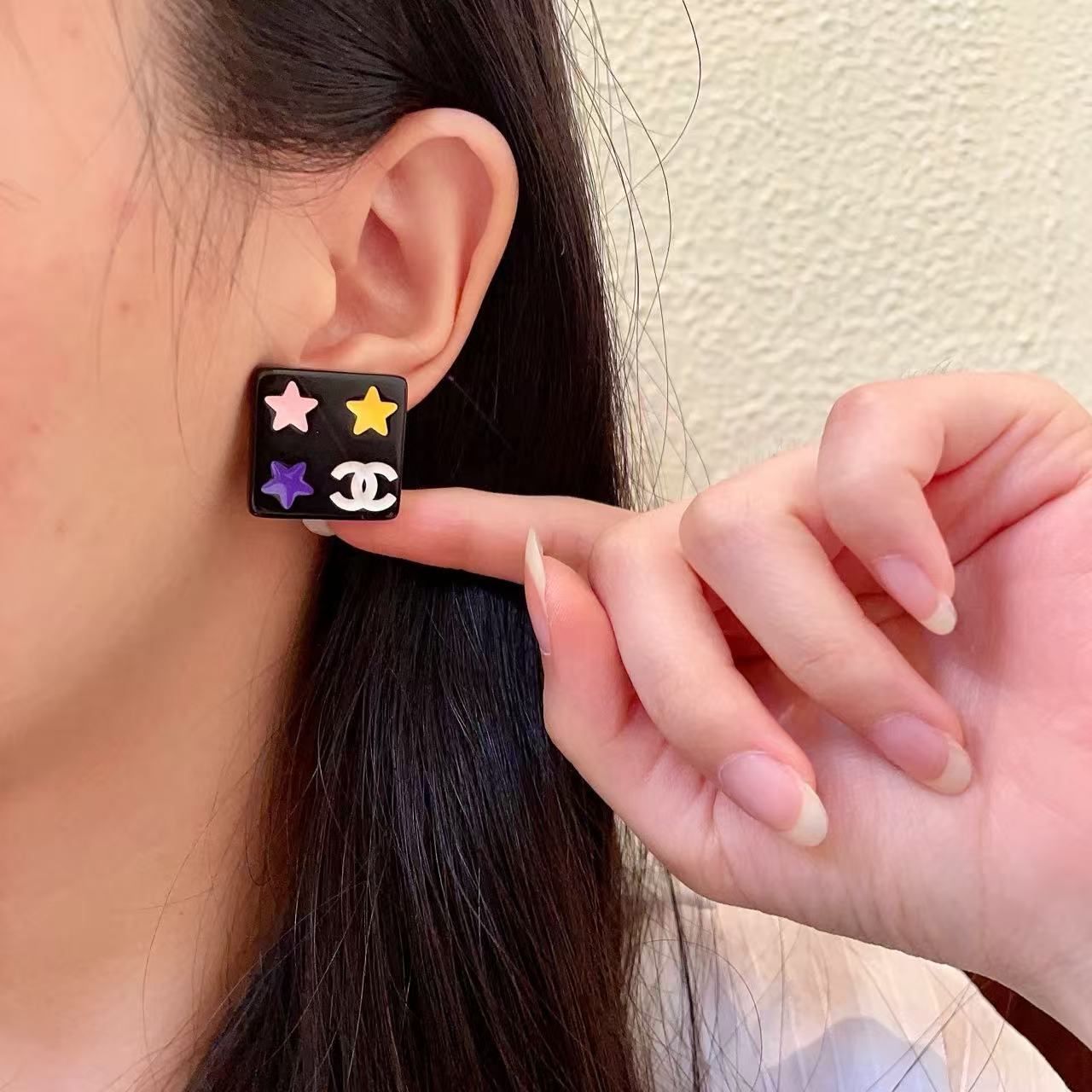 [Eternal jewelry]Square Stud Earrings
