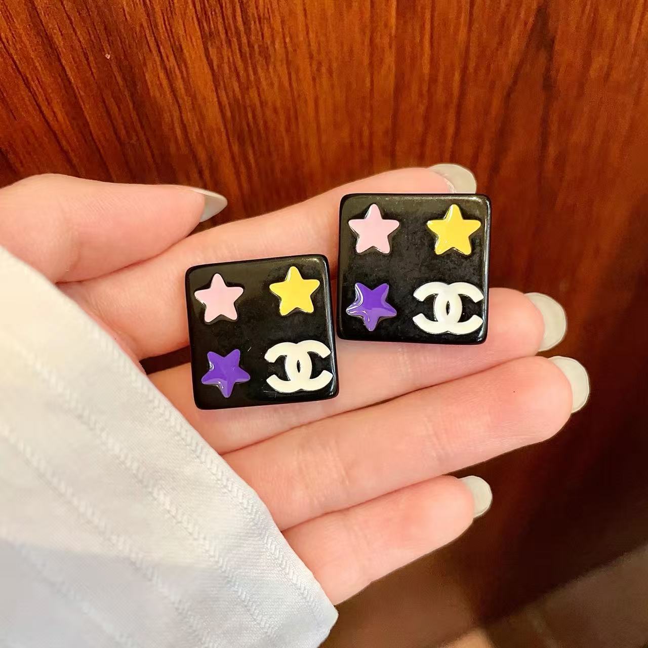 [Eternal jewelry]Square Stud Earrings
