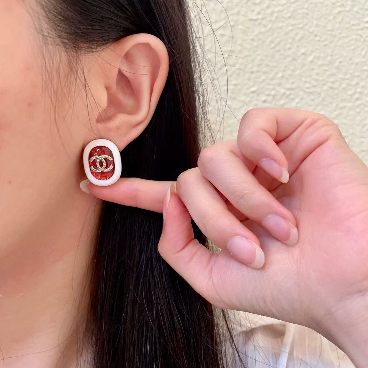 [Eternal jewelry]Amber & Glass Stud Earrings