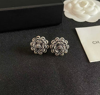 [Eternal jewelry]Vintage Camellia Earrings