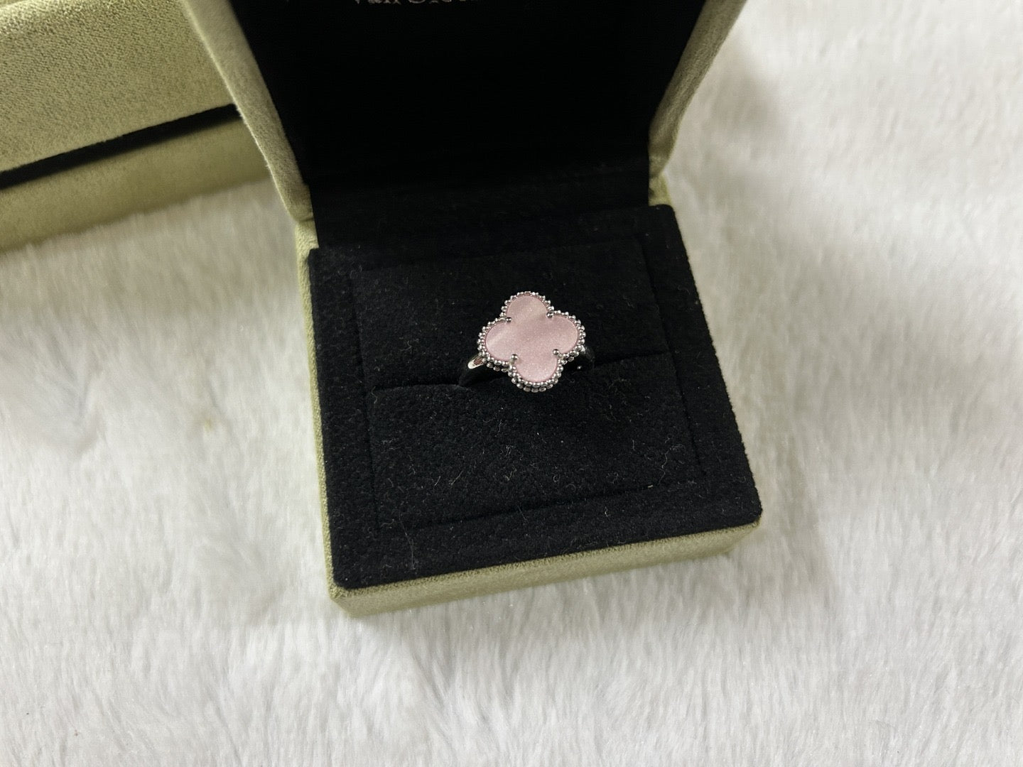 [Eternal Jewelry]Pink Clover Ring