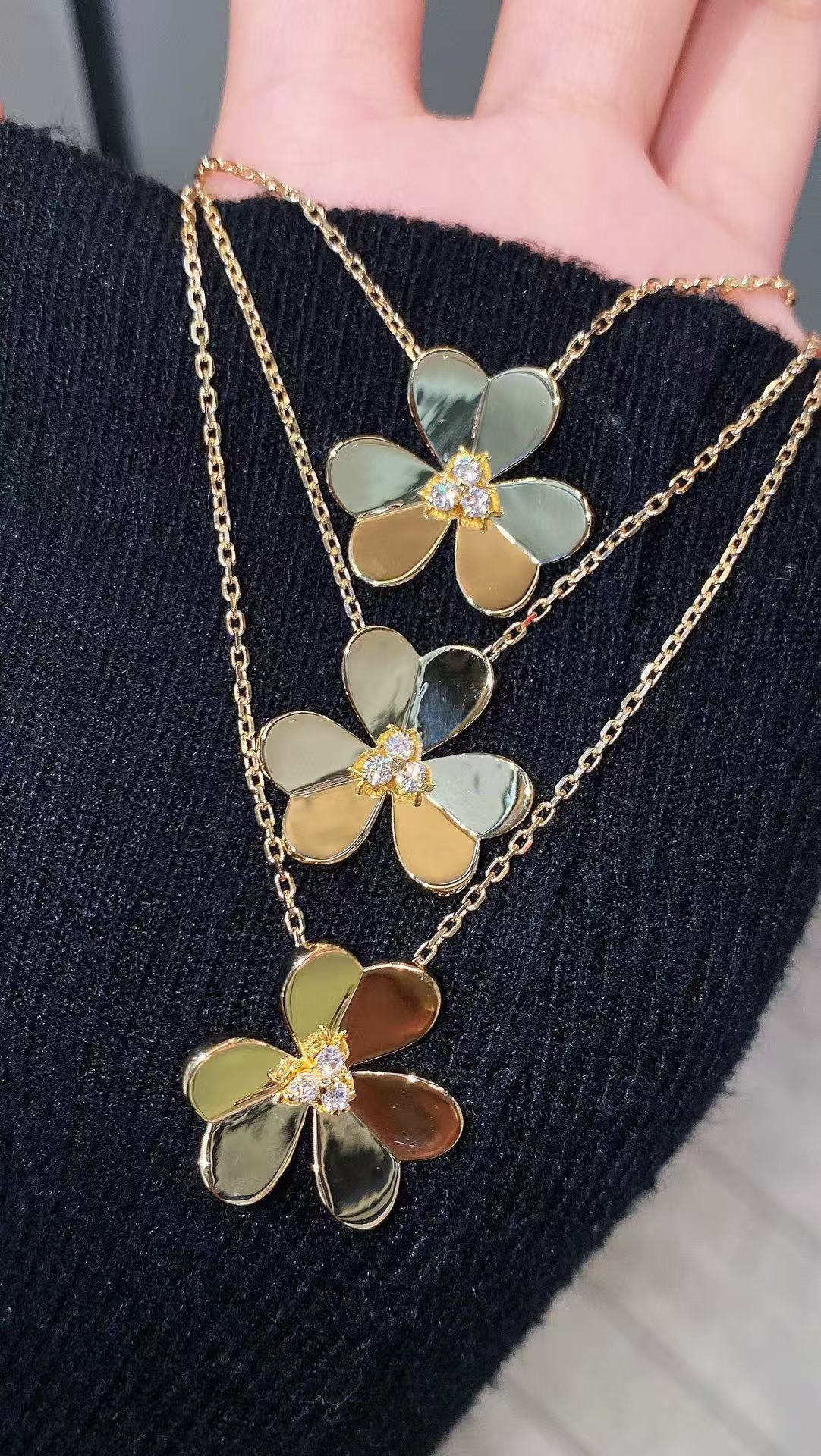 [Eternal Jewelry]FRIVOLE GOLD FLOWER NECKLACE2
