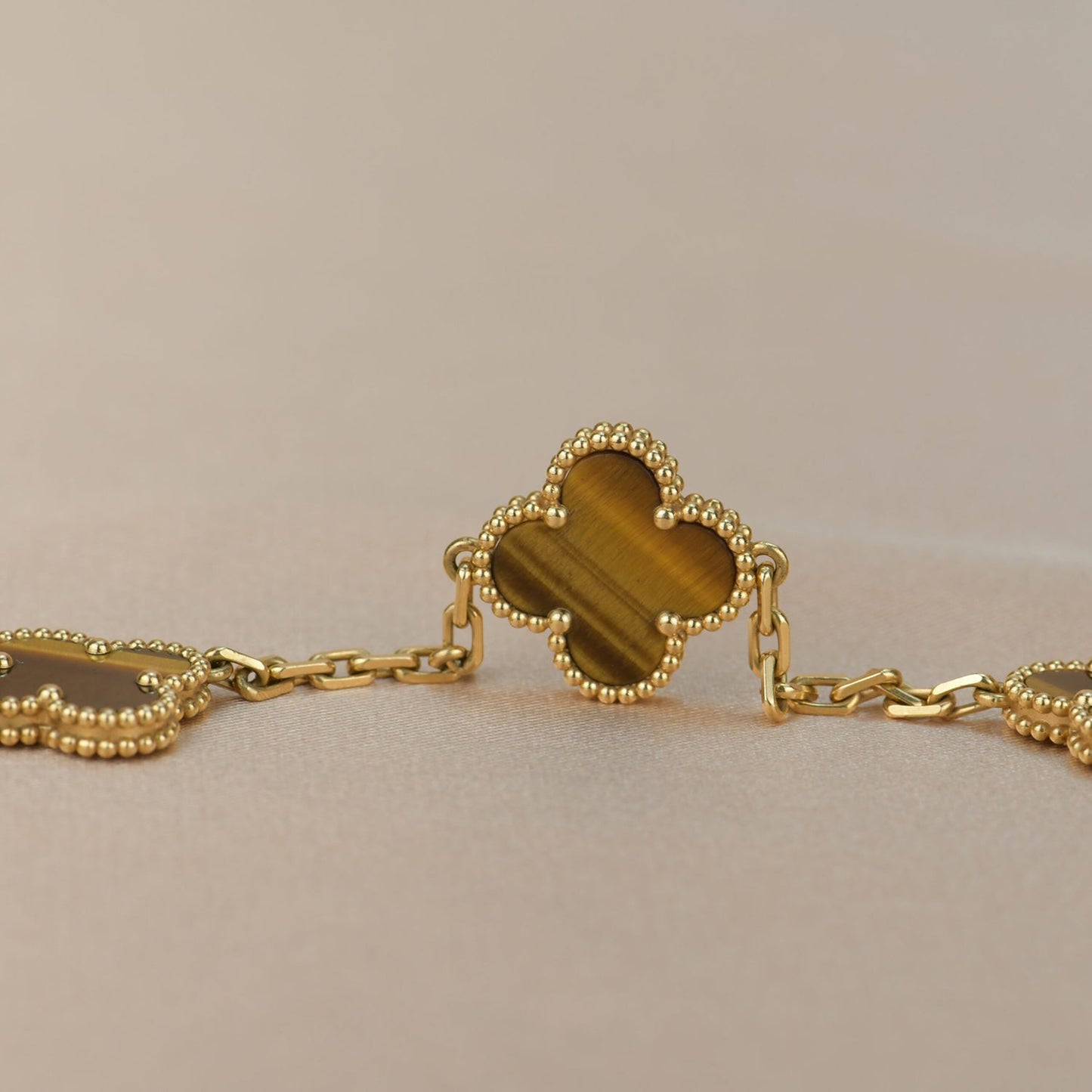 [Eternal Jewelry]CLOVER  5 MOTIFS TIGER EYE BRACELET