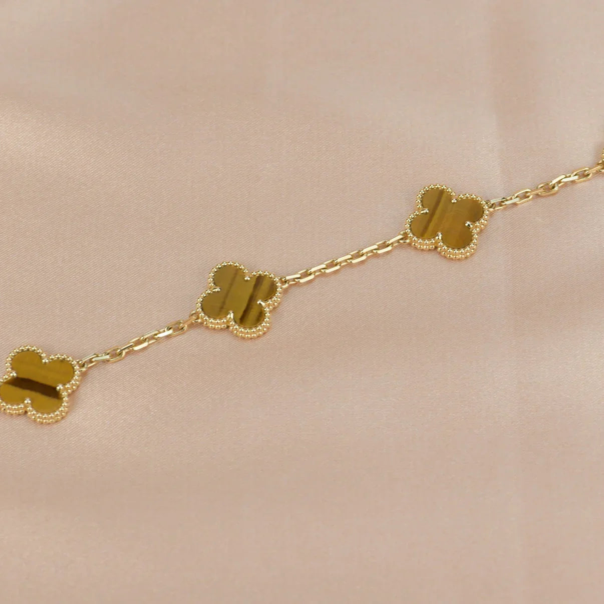 [Eternal Jewelry] CLOVER 5 MOTIFS TIGER EYE BRACELET COLLECTION