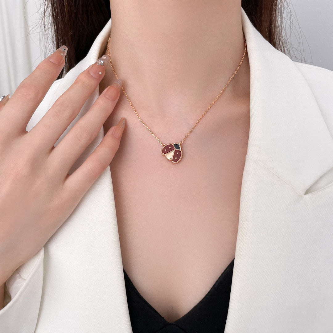 [Eternal Jewelry]LUCKY  CARNELIANS LADYBUG NECKLACE