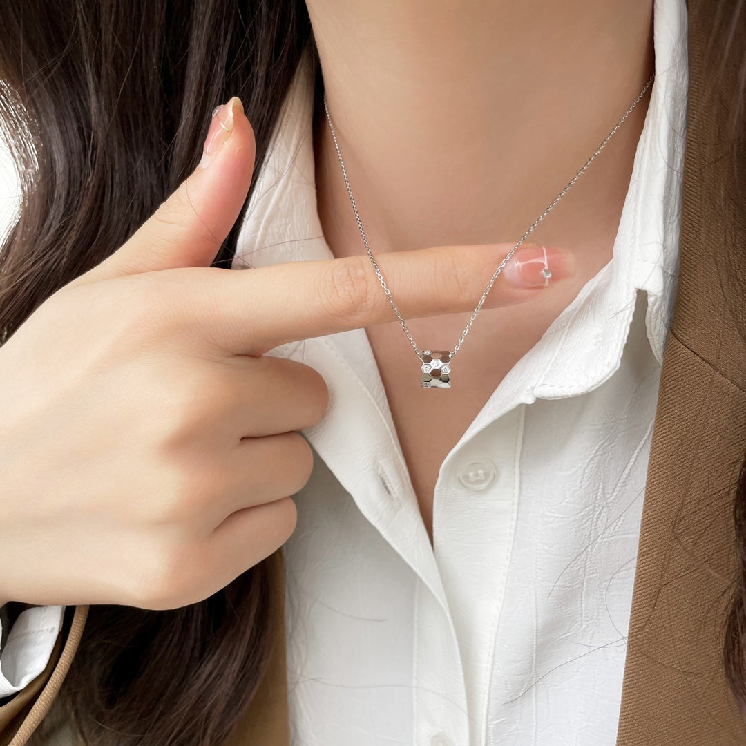 [Eternal Jewelry]BEE MINI PEDANT DIAMOND NECKLACE