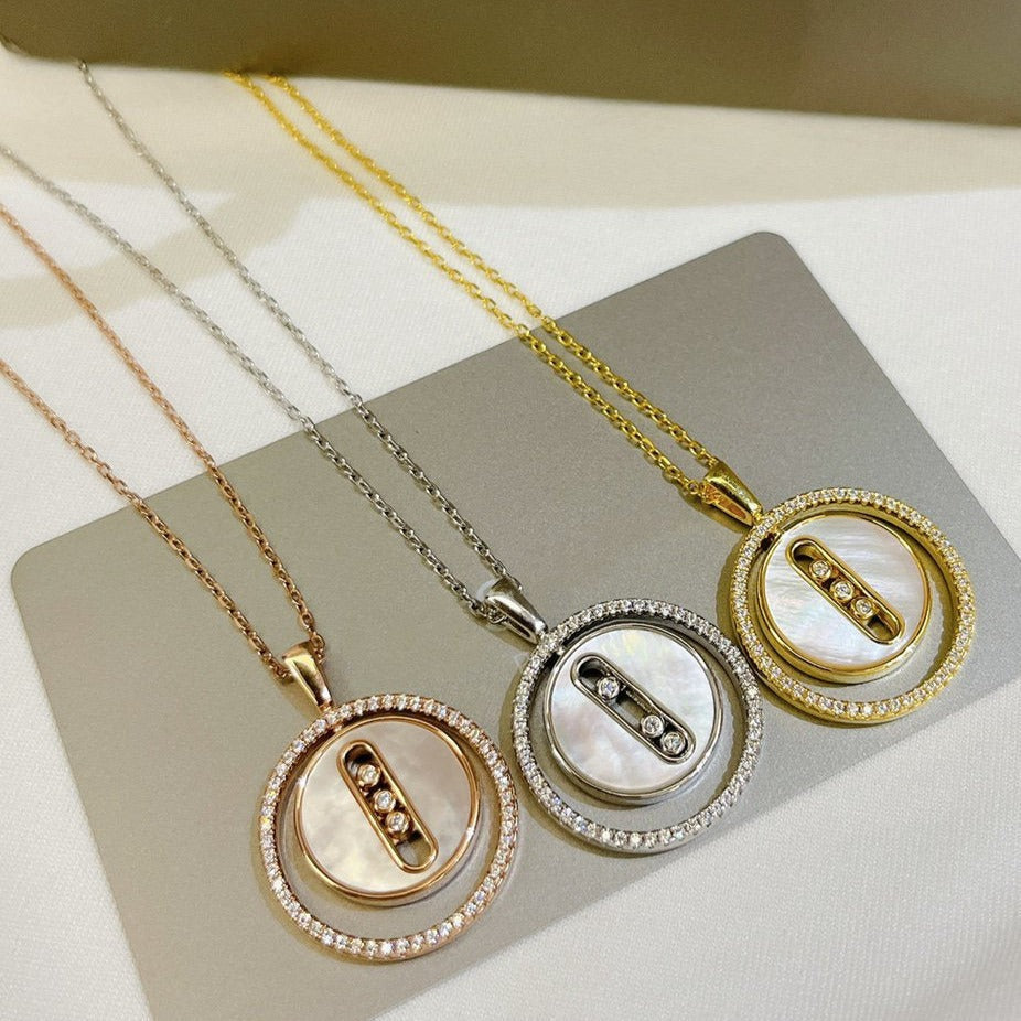 [Eternal jewelry]LUCKY MOVE MM NACRE BLANCHE DIAMOND NECKLACE