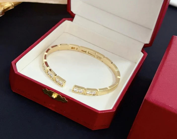 [Eternal jewelry]LOVE DIAMOND OPEN BRACELET