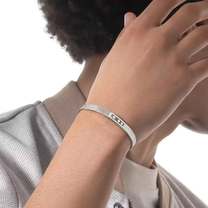 [Eternal jewelry]Move Noa Ciselé half pavé bangle