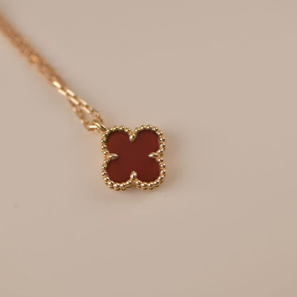[Eternal Jewelry]CLOVER MINI 9.5MM WHITE CARNELIANS NECKLACE