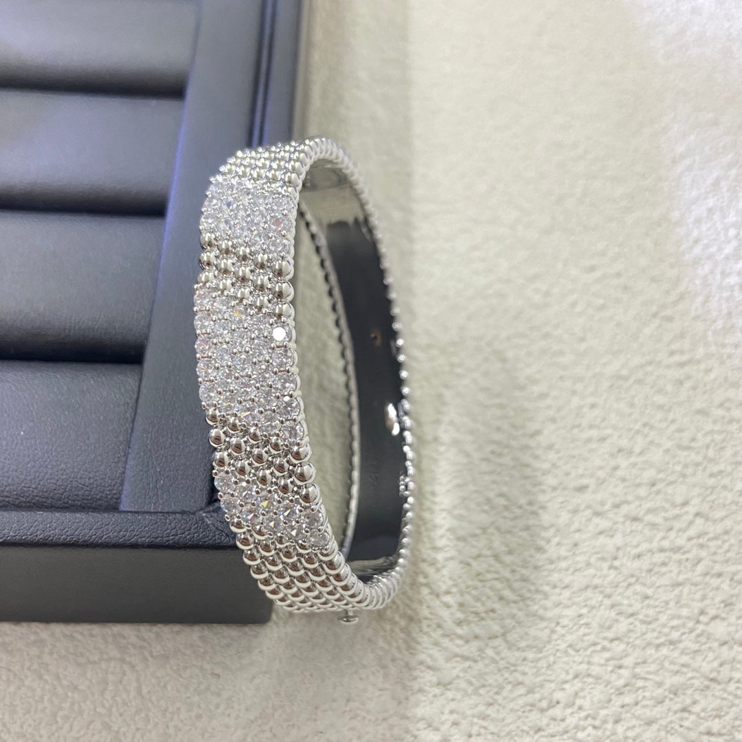 [Eternal jewelry]  FIVE-ROW DIAMOND BRACELET