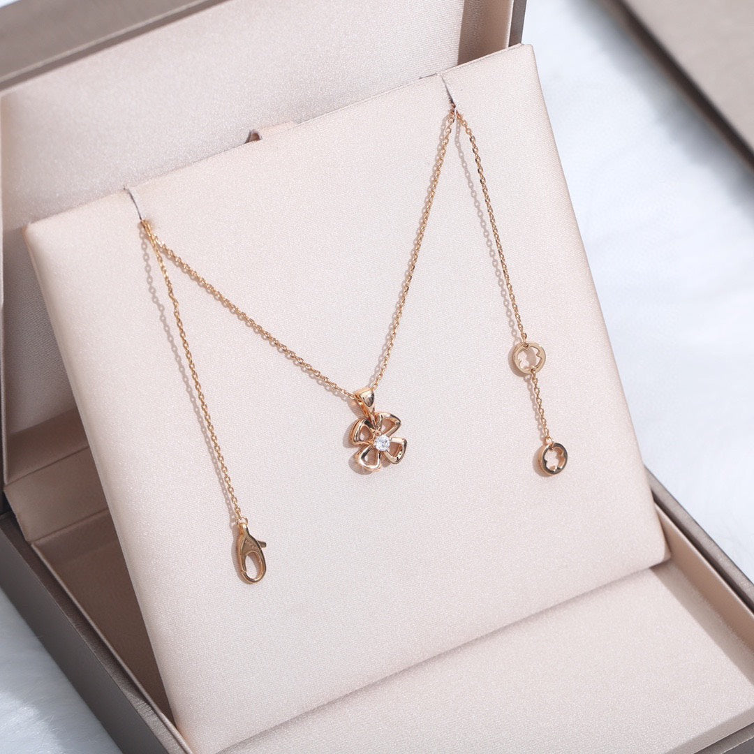 [Eternal Jewelry]FIOREVER NECKLACE DIAMOND CENTER