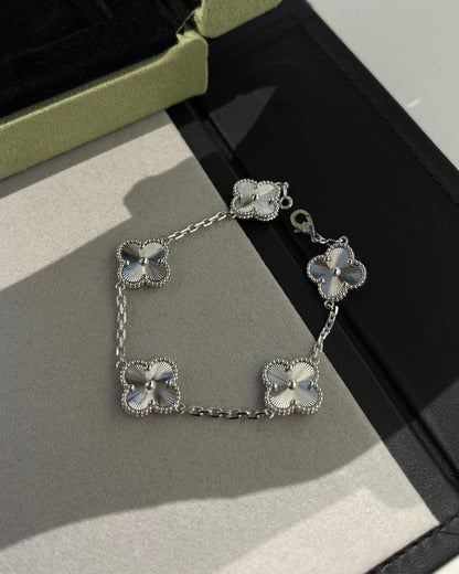 [Eternal Jewelry] CLOVER 5 MOTIF LASER BRACELET COLLECTION